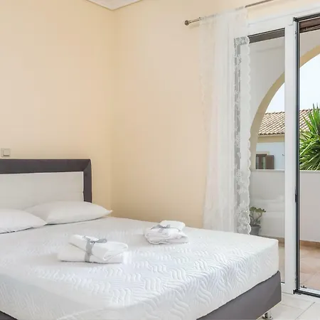 Joseph Apartment *